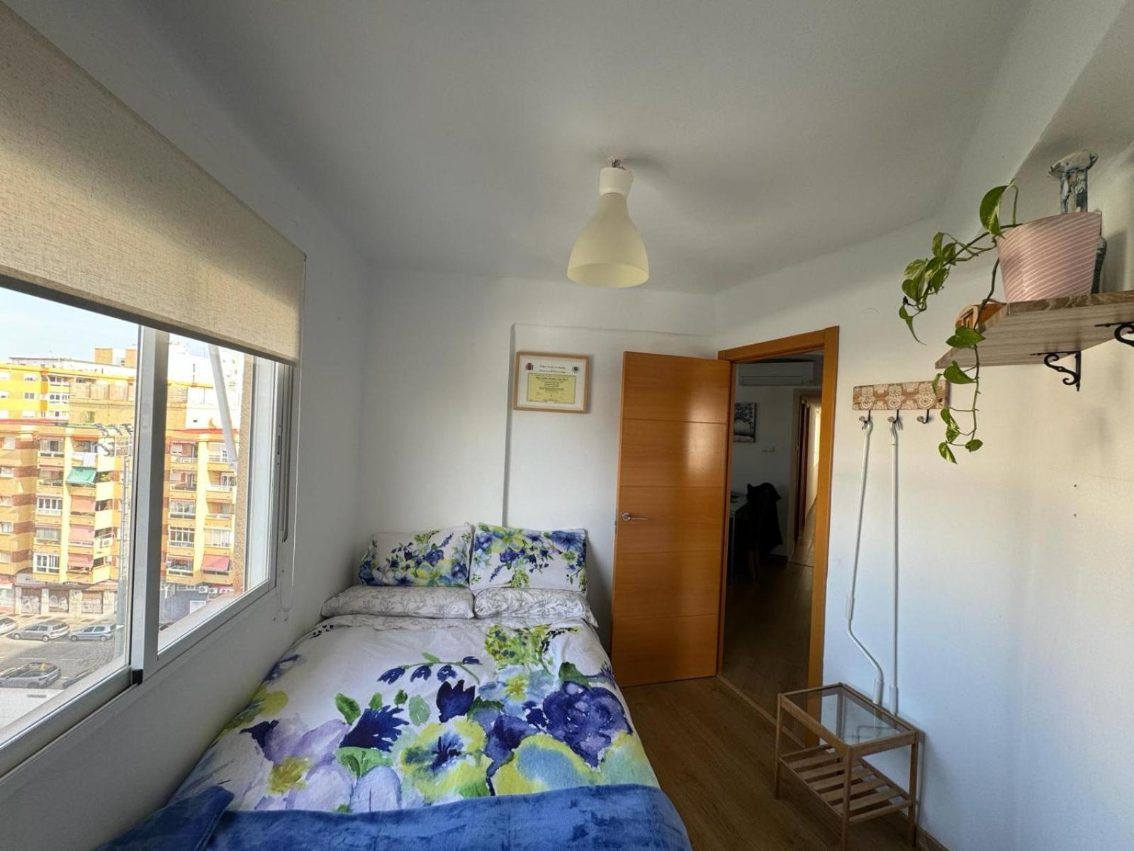 Acogedor Apartamento En Malaga Ngoại thất bức ảnh